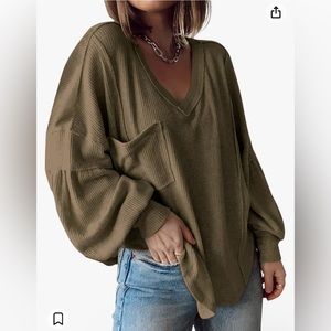 Great condition blouse!